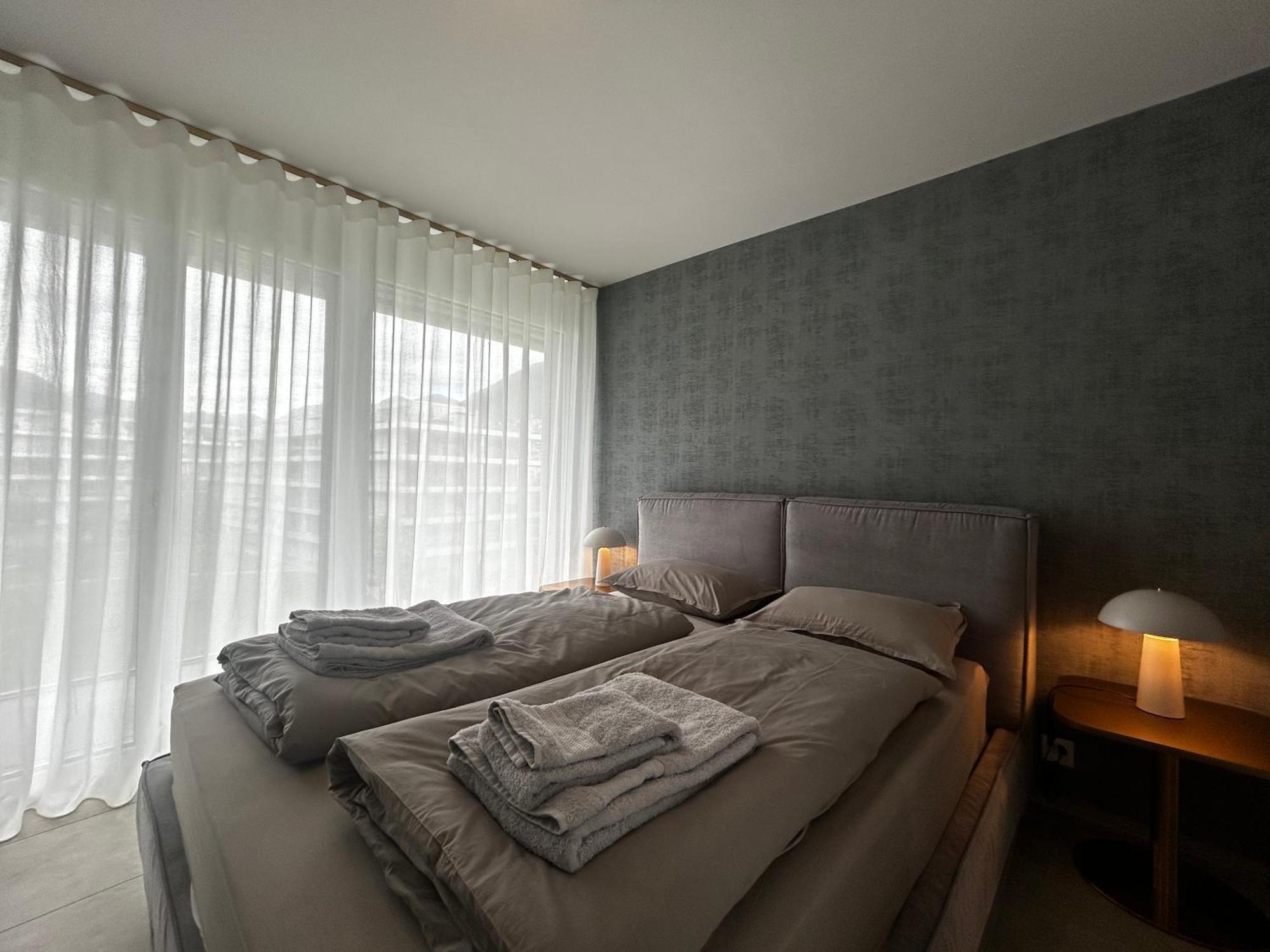 Family Apartment, Near The Beach Whit Private Park Locarno Exterior foto