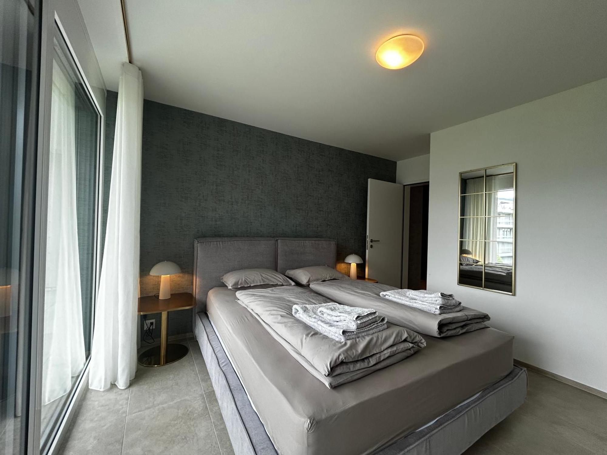 Family Apartment, Near The Beach Whit Private Park Locarno Exterior foto